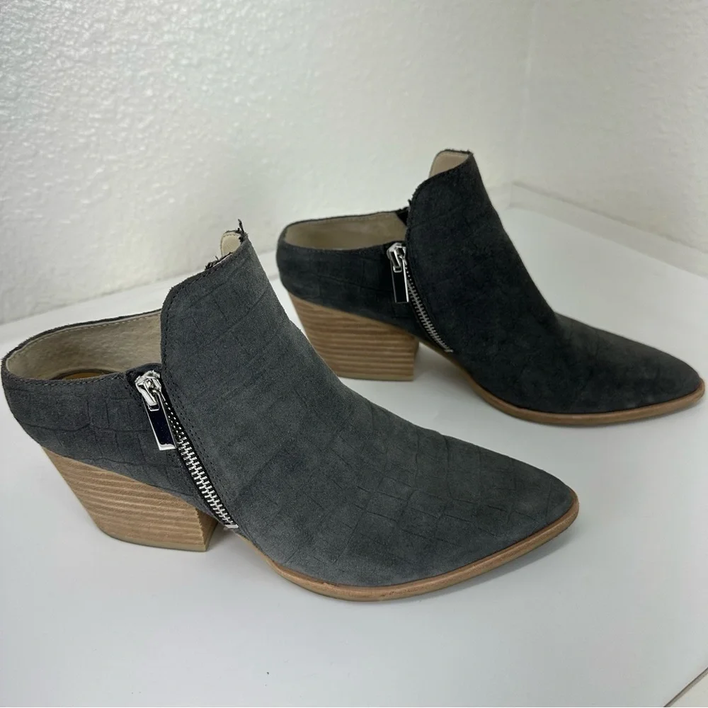 Dolce Vita Gray Suede Croc Almond Toe Closed Toe Heeled Mule Slide Bootie